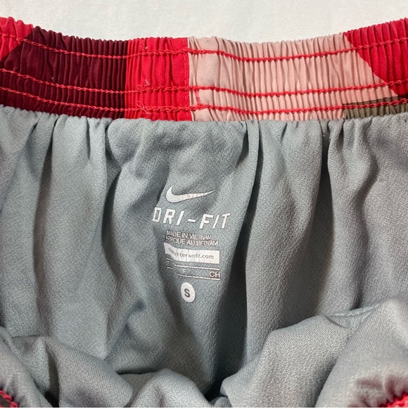 Nike Multi Color Athletic Shorts Dri Fit Red pink square print lined Sho… - Picture 2 of 9
